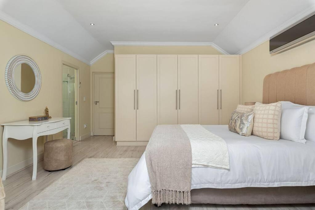 The Tram Home Stay Franschhoek Kültér fotó